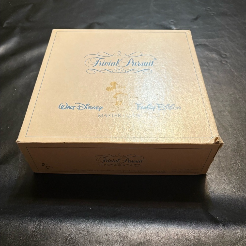 Disney Trivial Pursuit Family Edition - Vintage